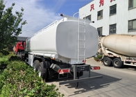 Xe tải thùng dầu Sinotruk Howo 25CBM 10Wheels 400Hp 6 × 4 Nhiều khoang
