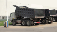 Xe tải trọng tải cao LHD 6X4 Xe tải 10 bánh có dung tích 70 tấn