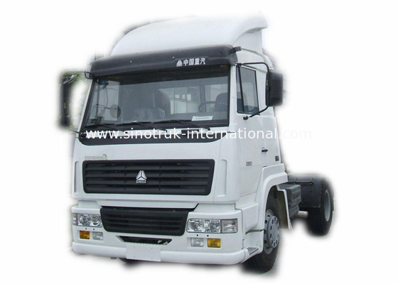 Máy kéo SINOTRUK HOWO LHD 4X2 Euro2 420HP ZZ4187V3511V