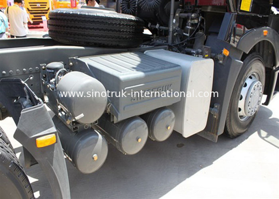 Hiệu suất cao SINOTRUK HOWO Xe đầu kéo RHD 6x4 Với tiêu chuẩn ISO