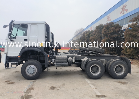 Sinotruk Howo xe tải kéo Rhd 4 bánh xe 6 × 6 Weichai 400hp Trắng