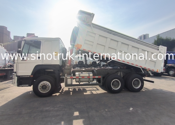 Sinotruk Howo Tipper Dump Truck 380hp 6 × 4 20CBM Trắng Với Bạt tự động