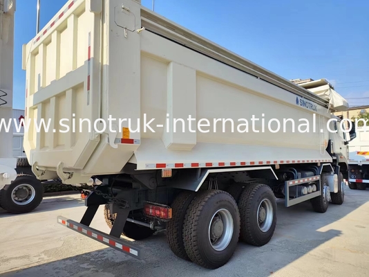ZZ3317V386JB1R Sức mạnh ngựa cao tiêu thụ nhiên liệu thấp 380HP Xe tải U-type HOWO