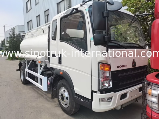 SINOTRUK HOWO 4X2 vận chuyển dầu xe tải xe tăng SINOTRUK HOWO 5-6CBM