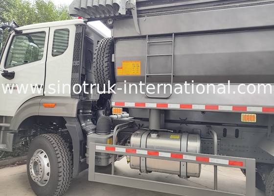 SINOTRUK HOWO LHD 6 × 4 10 bánh xe tải loại U cho 40Tons khai thác