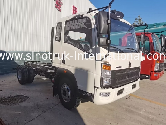 HOWO Hàng hóa nhỏ vận chuyển xe tải hạng nhẹ hai chỗ ngồi một chỗ với A / C khung gầm LHD