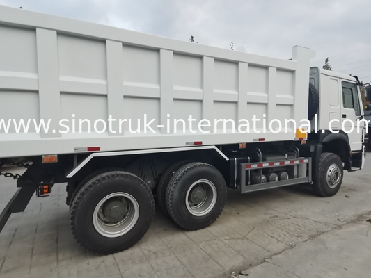SINOTRUK HOWO 400HP xe tải đổ nát cho xây dựng A7 quân sự đèn cảnh báo đấm