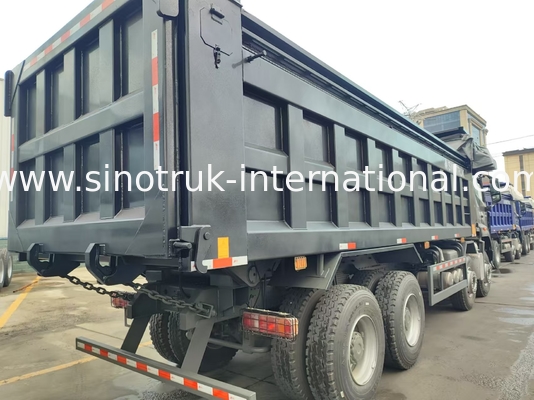 HOWO NX 380HP RHD Black Tipper Dump Truck Với Cửa Băng