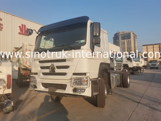 SINOTRUK HOWO LHD 6X4 400HP Chassis xe chở dầu nước