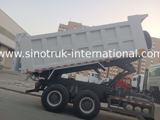 SINOTRUK HOWO 400 HP xe tải đổ nát cho xây dựng N7 quân sự đèn cảnh báo đấm