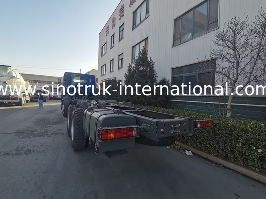 SINOTRUK HOWO 6 × 4 10 bánh xe xe bể dầu 400HP khung bể dầu