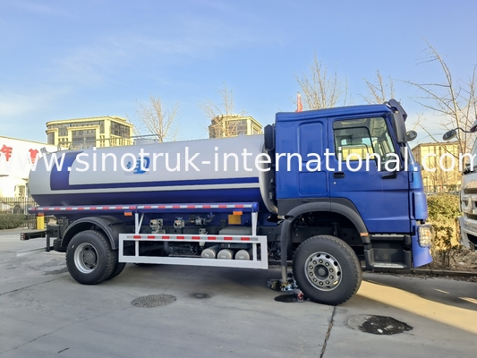 SINOTRUK HOWO Xe tải bể nước 4x2 RHD 300HP 10CBM cho vận chuyển nước bền vững