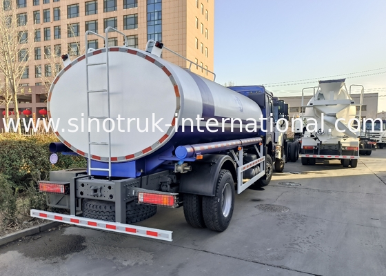 SINOTRUK HOWO Xe tải bể nước 4x2 RHD 300HP 10CBM cho vận chuyển nước bền vững