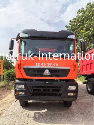 SINOTRUK HOWO TX Model 380HP LHD Tipper Dump Truck 6X4 Utype container trắng
