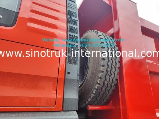Xe tải 6x4 HOWO TX có hiệu suất cao, thân xe màu đỏ, động cơ 400hp, container 20CBM, vận chuyển hạng nặng 60 tấn