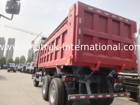 Xe ben HOWO 6*6 dẫn động bốn bánh màu đỏ 430HP với cabin Ghost-Face