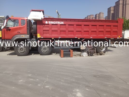 Xe tải tự đổ Sinotruk NX có động cơ 371HP, công suất 40-50T và dẫn động 8×4 dành cho vận tải hạng nặng màu đỏ