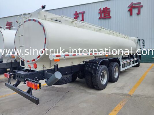25 mét khối HOWO Tank nước xe tải phun nước với 380HP động cơ mạnh mẽ