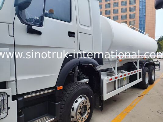 25 mét khối HOWO Tank nước xe tải phun nước với 380HP động cơ mạnh mẽ