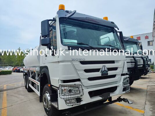 25 mét khối HOWO Tank nước xe tải phun nước với 380HP động cơ mạnh mẽ