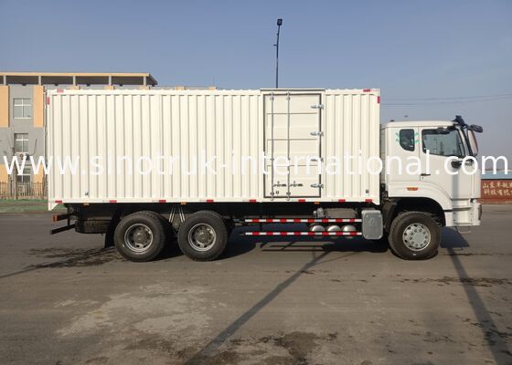 Xe tải hạng nặng 6 × 4 loại ổ đĩa được trang bị hộp số Sinotruk cung cấp xử lý tải trọng vượt trội và độ tin cậy hoạt động