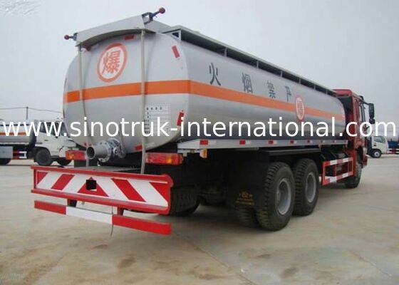 Xe bồn chở nhiên liệu SINOTRUK HOWO 16-20CBM 6X4 LHD 290HP Euro2