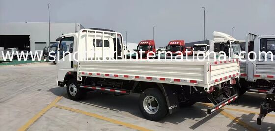 Xe tải chở hàng nhẹ 4x2 tải trọng 3-5 tấn