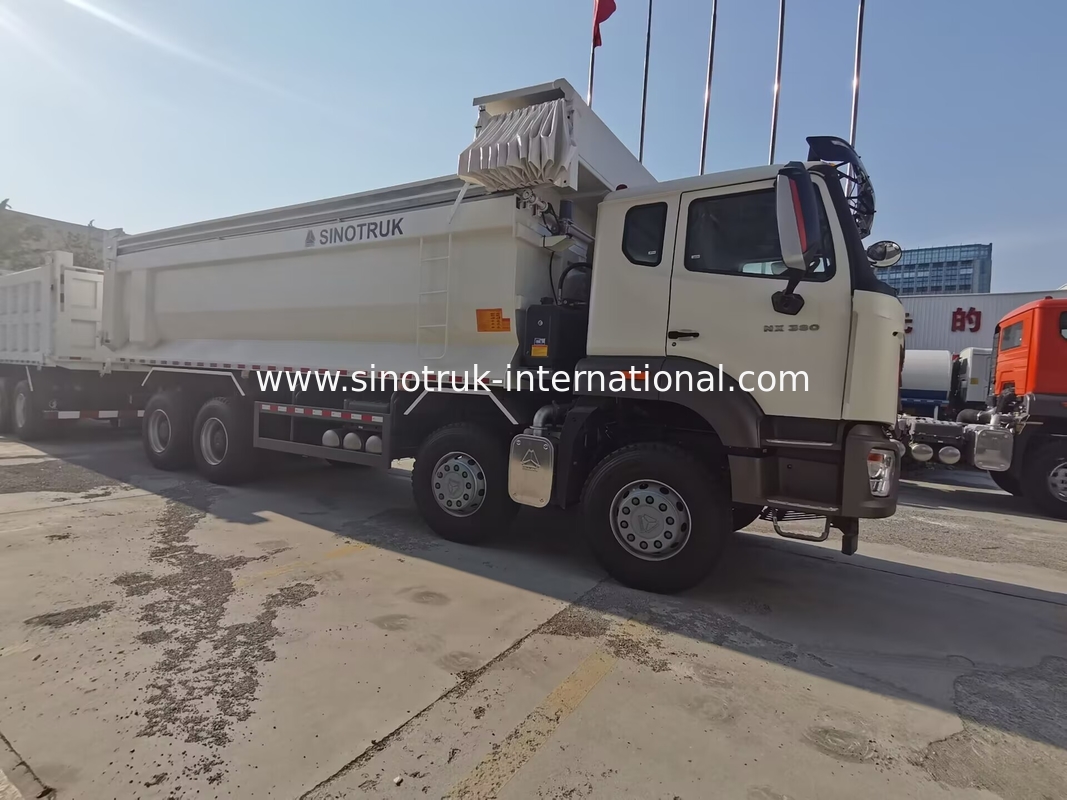 Sinotruk HOHAN New HOWO 8X4 Dump Truck 380hp 12 bánh Đen H77L ZZ3317V386JB1R U Type