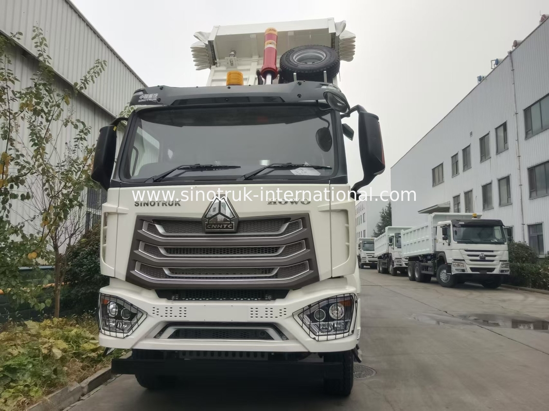 30 - 40 Tons RHD 10 Wheels Tarpaulin Sinotruk Howo 6x4 Xe tải đẩy cho xây dựng