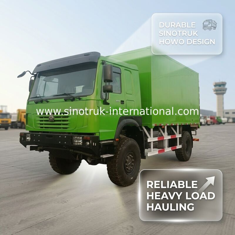Xe tải hạng nặng SINOTRUK với loại động cơ 4X4 LHD, bể chứa hàng hóa 5000 * 2300 * 2300 mm và dung lượng trục sau 16T để kéo tải nặng xanh