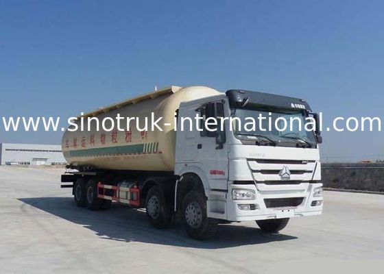 SINOTRUK HOWO Bulk Cement Truck 371HP 8X4 RHD 36-45CBM  ZZ1317N4667W