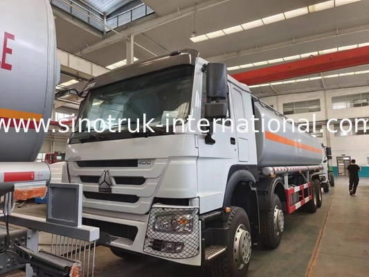 Xe tải thùng dầu hiệu suất cao 8X4 LHD Euro2 400HP 31000KG