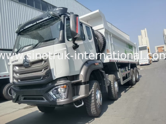 7300*2300*1500mm Hộp hàng hóa Xe tải tải hạng nặng cho vận chuyển hàng hóa mượt mà RHD / LHD Loại lái xe