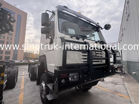 SINOTRUK HOWO Ghost Face cab Tractor Truck  6X6 Euro 2  430 HP Military bumper White