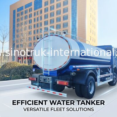 SINOTRUK HOWO 4x2 300HP Chassis màu xanh với thân xe bể nước 10m3