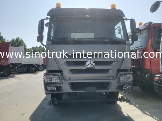 Sinotruk Howo máy phun nước xe bể nước 10-25CBM 6 X 4 Euro 2 371HP trắng